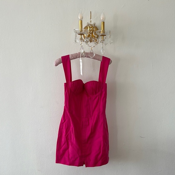 COPY - Naked Vice Sydney Dress in Magenta - Picture 2 of 4